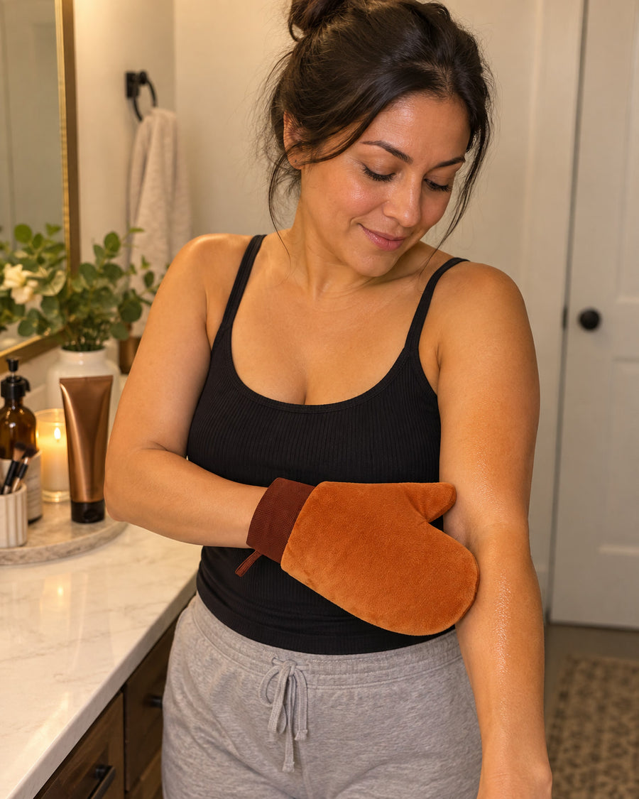 Double-Sided Self-Tanning Mitt for Streak-Free Tan