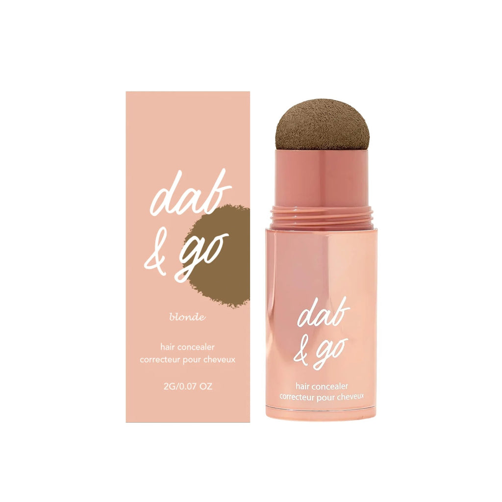 Hairline shadow powder in golden shade with sponge applicator